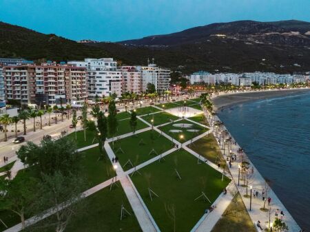 🔥 Villa su 3 Piani in Vendita a Vlora, Lungomare🔥
