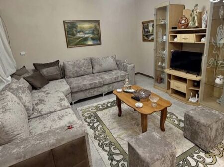 Jepet me qera apartamenti 1+1 