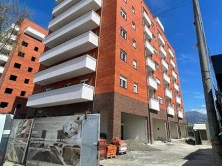SHITET, APARTAMENT 2+1+2, BULEVARDI BLU,  TIRANE(530581011-9)