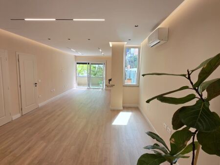 UFFICIO IN AFFITTO 131M2 AIR ALBANIA 250.000 LEKE FH-66812
