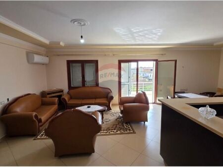  Appartamento 3+1+2 in Affitto – Piano villa, Vlora