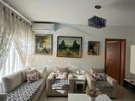 Qera, Apartament 1+1, Rruga Muhamed Deliu,Fresk