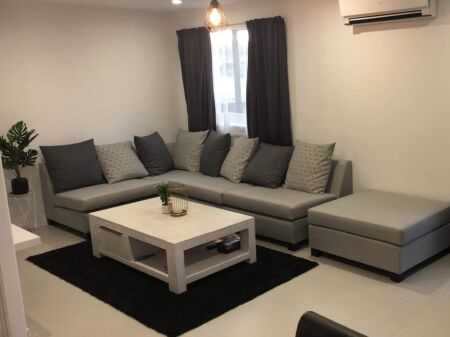 Komuna e Parisit, jepet me qera apartament 2+1.