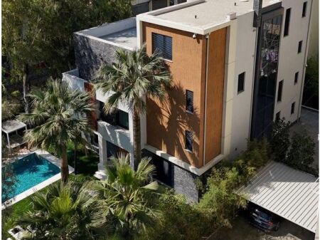 Esclusivo! Villa di Lusso in Vendita sulla Spiaggia Iliria Moderna con Spa, Terrazza e Piscina – Investimento Premium