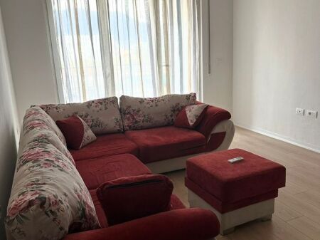 APARTAMENT 2+1 PER QERA TEK RRUGA 5 MAJI