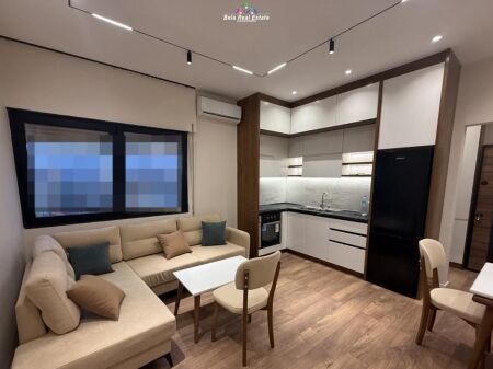 Apartament Me Qera 1+1 Tek Kodra e Diellit (ID B2101611) Tirane