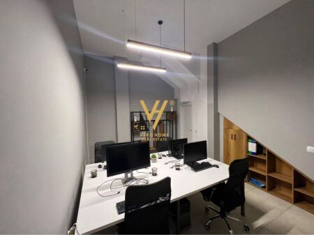 OFFICE 25 M2 FOR RENT AT KOMP.STAR, ISH PARKU 300 EURO