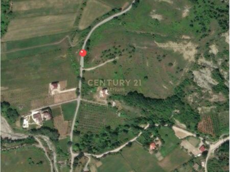 TERRENO AGRICOLO IN VENDITA 6070 M2, A PETRELE!