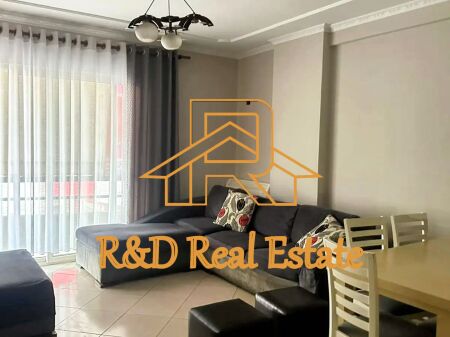 Apartament me Qera Astir