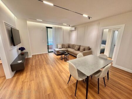 APARTAMENT 2+1 PRANE PAZARIT TE RI!