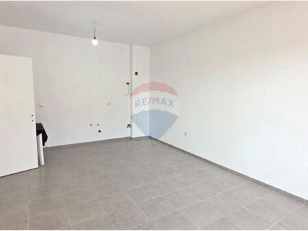 Vendesi in vendita 2+1 ad Astir – Vicino alla Villa L