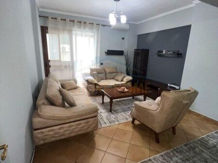 Rent, Apartment 2+1+2 for Rent Near Kikes, Paris Municipality