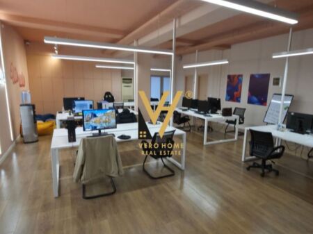 UFFICIO 200 M2 IN AFFITTO A FARKE 2.000 EURO