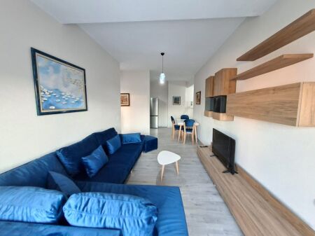 Brryli, Shkolla Niket Dardani, jepet me qera apartament 1+1