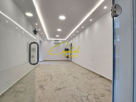 NEGOZIO IN AFFITTO 50 M2 21 DICEMBRE 100.000 LEKE