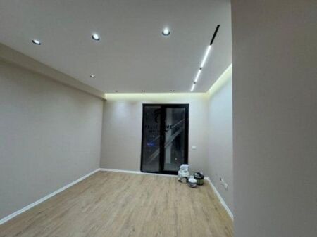 OFFICE FOR RENT 85 M2 PARIS MUNICIPALITY 1,000 EURO FH-67235