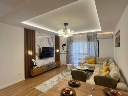 IN VENDITA APPARTAMENTO 2+1+2 VIA KAVAJES 265.000 EURO FH-67471