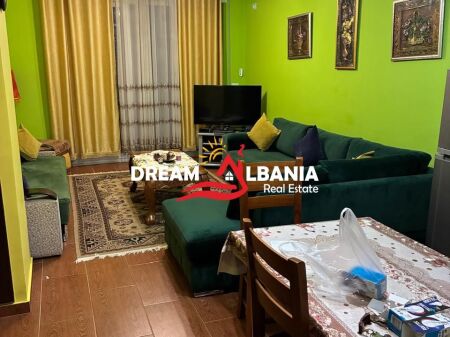 Appartamento 1+1 in affitto a 21 Dhjetori, Via Frosina Plaku (42111548)
