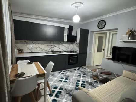 Appartamento in affitto 1+1 Vicino a Via Dibra (ID B211419) Tirana