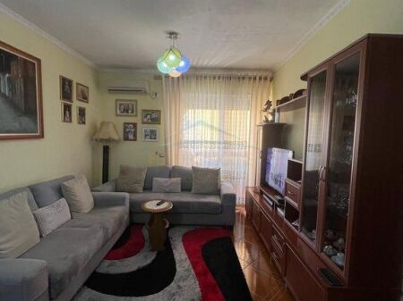 Apartment 2+1 for sale, Paris Commune Sulejman Devina street