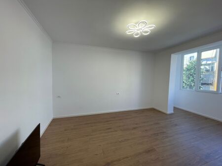 Studio apartment for sale in Myslym Shyr