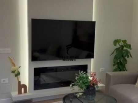 VENDESI APPARTAMENTO 2+1 ZOGU ZI 275.000 EURO FH-67585