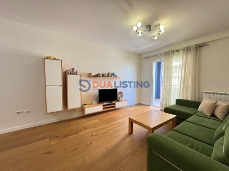 Vendiamo Appartamento 2+1 con Veranda a Kinostudio! 250.000 €