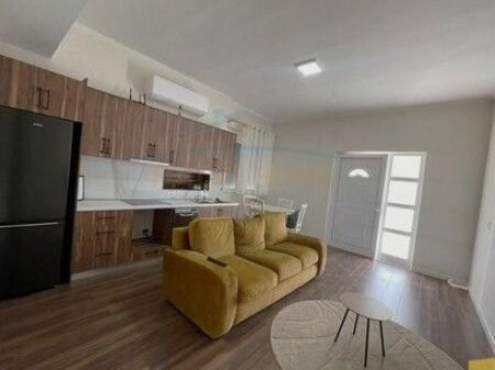 Apartament 2+1+2+Post Parkimi, për Qera.