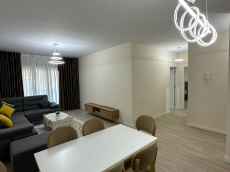  Jepet apartament 2+1+ me qira te Liqeni i Thate