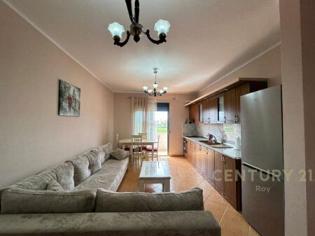 Apartament 1+1 për shitje në Golem, Durrës  Shitet apartament komod i pozicionuar në katin e trete të një godine 6-katëshe, në një zonë shumë të kërkuar të Golemit, përballë Hotel Flower. Ideale për banim familjar ose investim.  Detajet e pronës:  Sipërfaqe neto: 65 m² Sipërfaqe bruto: 70 m² Sallon i bollshëm ndenjeje 1 dhoma gjumi 1 tualete Kati i trete  Avantazhet e zonës:  Vendndodhje shumë e favorshme  Afër me detin  Apartamenti ofron komoditet dhe akses të menjëhershëm në çdo shërbim të nevojshëm për një jetesë të rehatshme apo për pushime.  Për më shumë informacion ose për një vizitë në pronë, na kontaktoni!