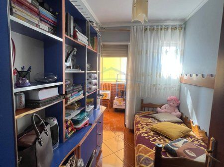 In vendita, Appartamento 2+1, Comune di Parigi, Tirana