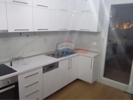 APARTAMENT 1+1 ME QIRA ,MIHAL GRAMENO