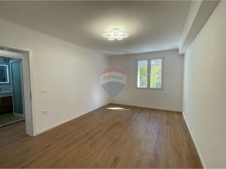 Apartment 1+1 for sale, Myslym Shyri