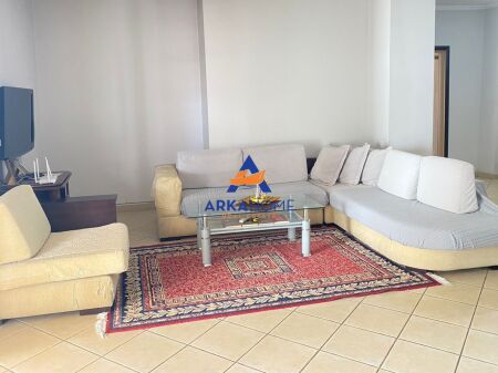 SHITET APARTAMENT 2+1+2+VERANDË "TE UNAZA E RE" 1900000 LEKE