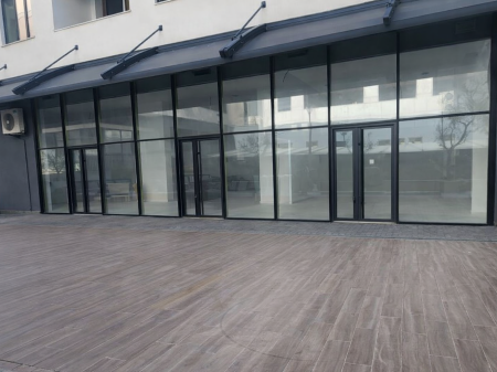 Locale commerciale multifunzionale in affitto – Residenza Relux, Shkozë