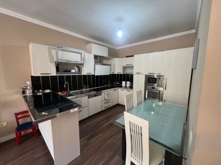 Fresk, Apartament 2+1+Kuzhine te vecuar! 420 € /Muaj