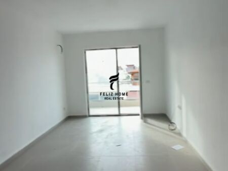 VENDESI APPARTAMENTO 2+1 GOLEM 133.400 EURO FH-67590