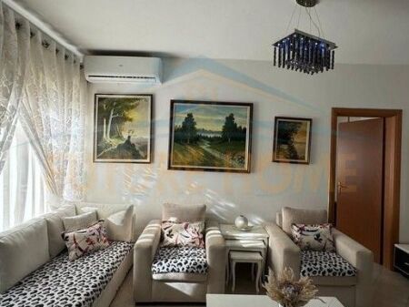 Qera, Apartament 1+1, Rruga Muhamed Deliu,Fresk