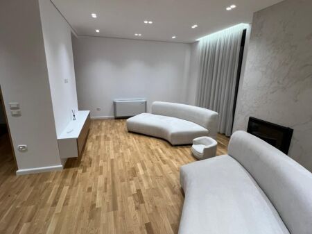 LUXURY VILLA FOR RENT