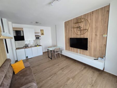  Appartamento 1+1 in affitto – Lungomare 