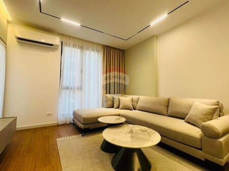 Apartment 1+1 Porcelain