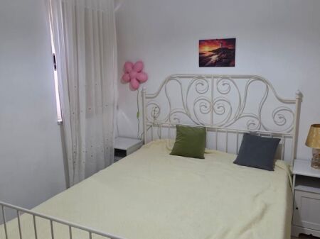 Shitet Apartament 1+1 + Ballkon  Fusha e Aviacionit