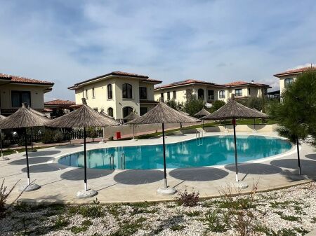 Luxury villa for rent in TEG!