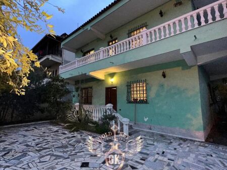 Villa in Affitto • 2 Piani, 6+1+3 Ponte Dajlanit  500€ 