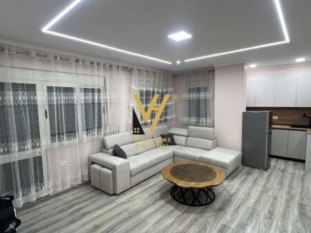 JEPET APARTAMENT 1+1+VERANDE ME QIRA TE LIQENI I THATE 65.000 LEKE