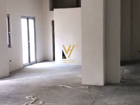 UFFICIO 153 M2 IN AFFITTO IN VIA SALES 3.000 EURO