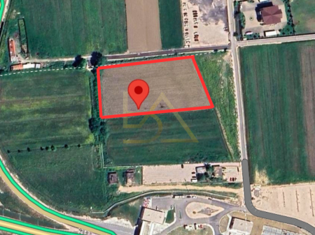 Terreno in Vendita – Rinas, Tirana
