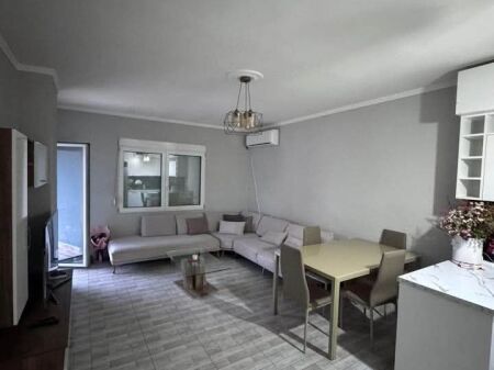 JEPET ME QERA SHTEPI 2+1 ( e mobiluar)- ASTIR, TIRANE