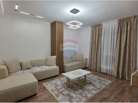 Apartament per qira 2+1 tek Rruga e Elbasanit!