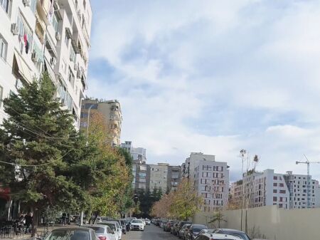 Apartament 1+1 ne shitje, ish-Parku.